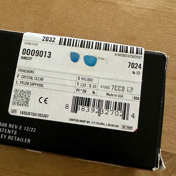 🌊🌊 Oakley Prizm Sapphire Lens Eyewear - Picture 4 of 7